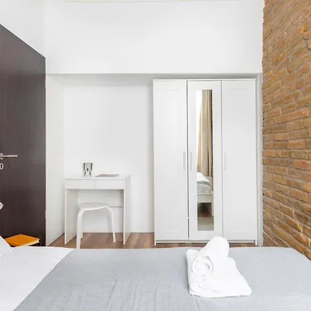 شقة New, Centrally Located, But Quiet 4 Sleeper بودابست