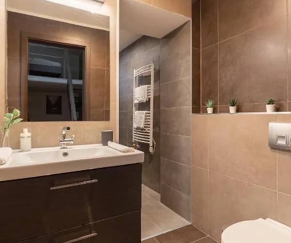 Apartament New, Centrally Located, But Quiet 4 Sleeper Budapesta