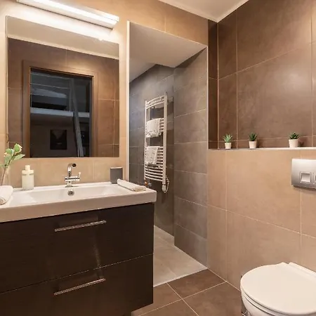 公寓 New, Centrally Located, But Quiet 4 Sleeper 布达佩斯